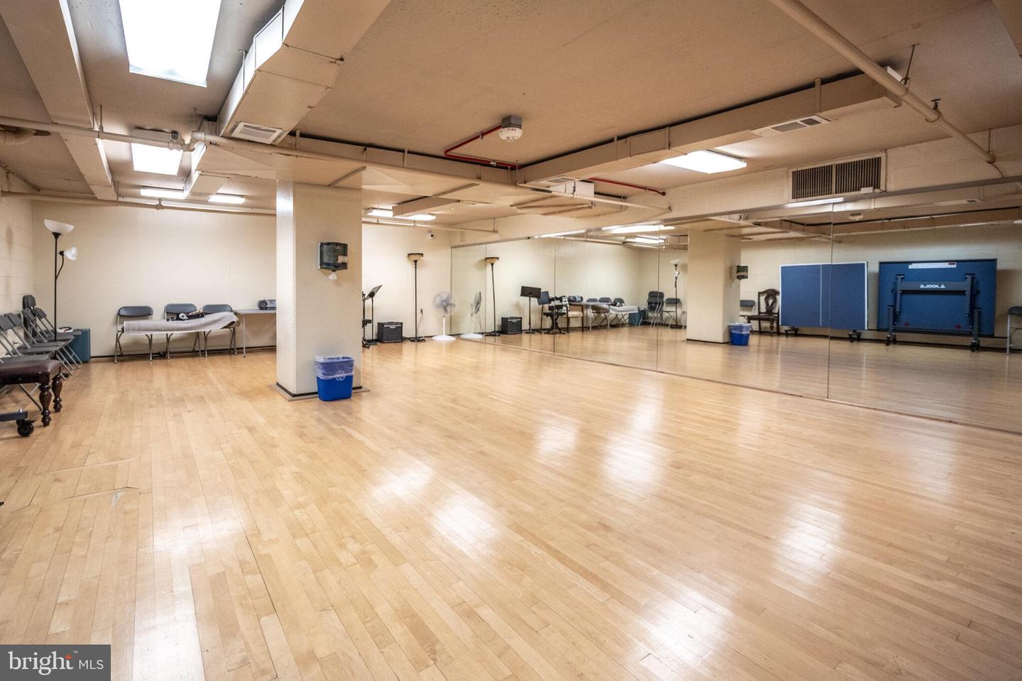 1600 N OAK ST #1125, ARLINGTON, Virginia 22209, 2 Bedrooms Bedrooms, ,2 BathroomsBathrooms,Residential,For sale,1600 N OAK ST #1125,VAAR2061702 MLS # VAAR2061702