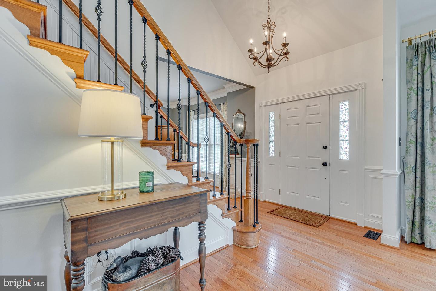 25585 CREEK RUN TER, CHANTILLY, Virginia 20152, 3 Bedrooms Bedrooms, 16 Rooms Rooms,3 BathroomsBathrooms,Residential,For sale,25585 CREEK RUN TER,VALO2103746 MLS # VALO2103746