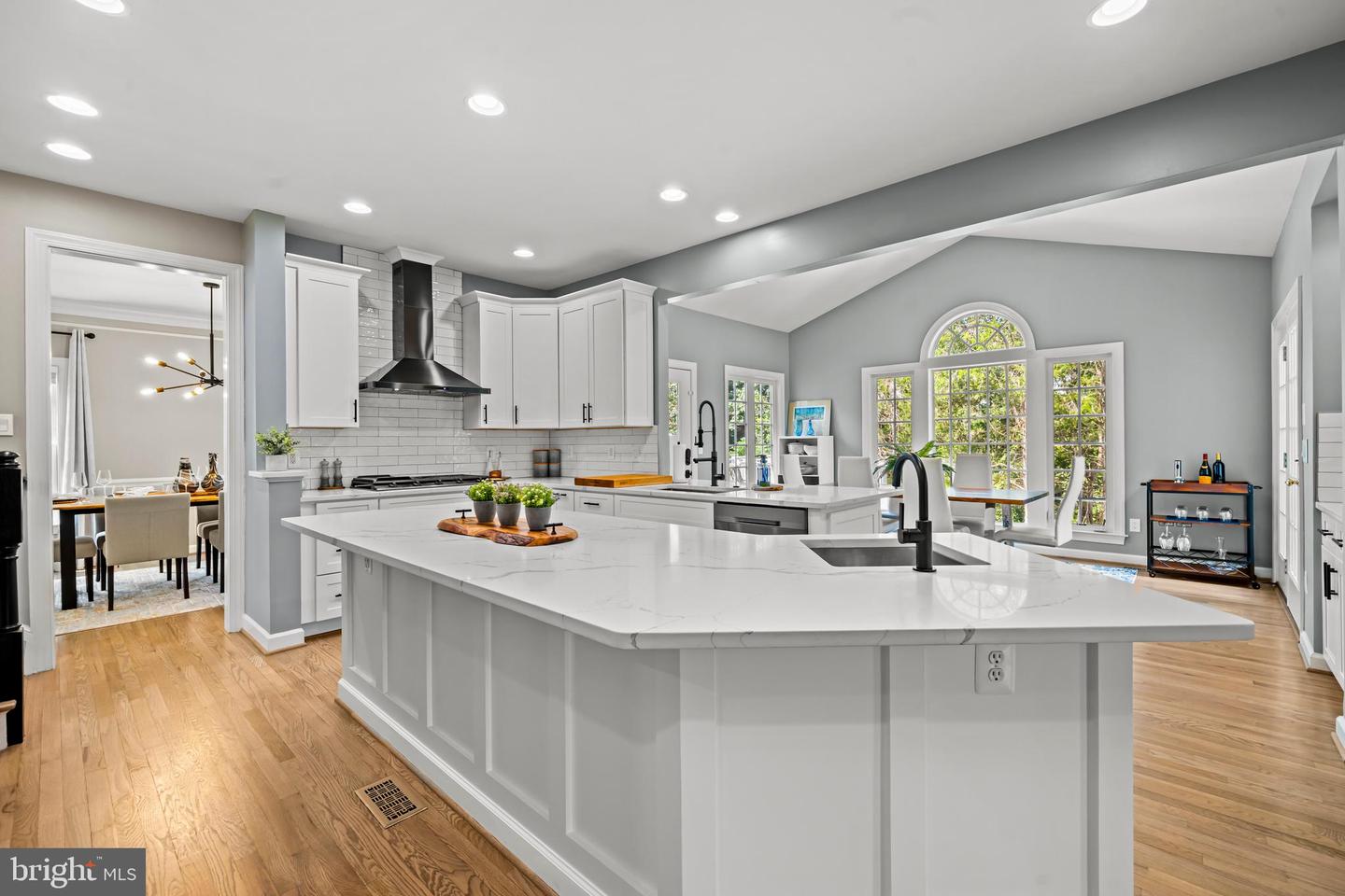 6288 REDWINGED BLACKBIRD DR, WARRENTON, Virginia 20187, 5 Bedrooms Bedrooms, ,3 BathroomsBathrooms,Residential,For sale,6288 REDWINGED BLACKBIRD DR,VAFQ2017850 MLS # VAFQ2017850