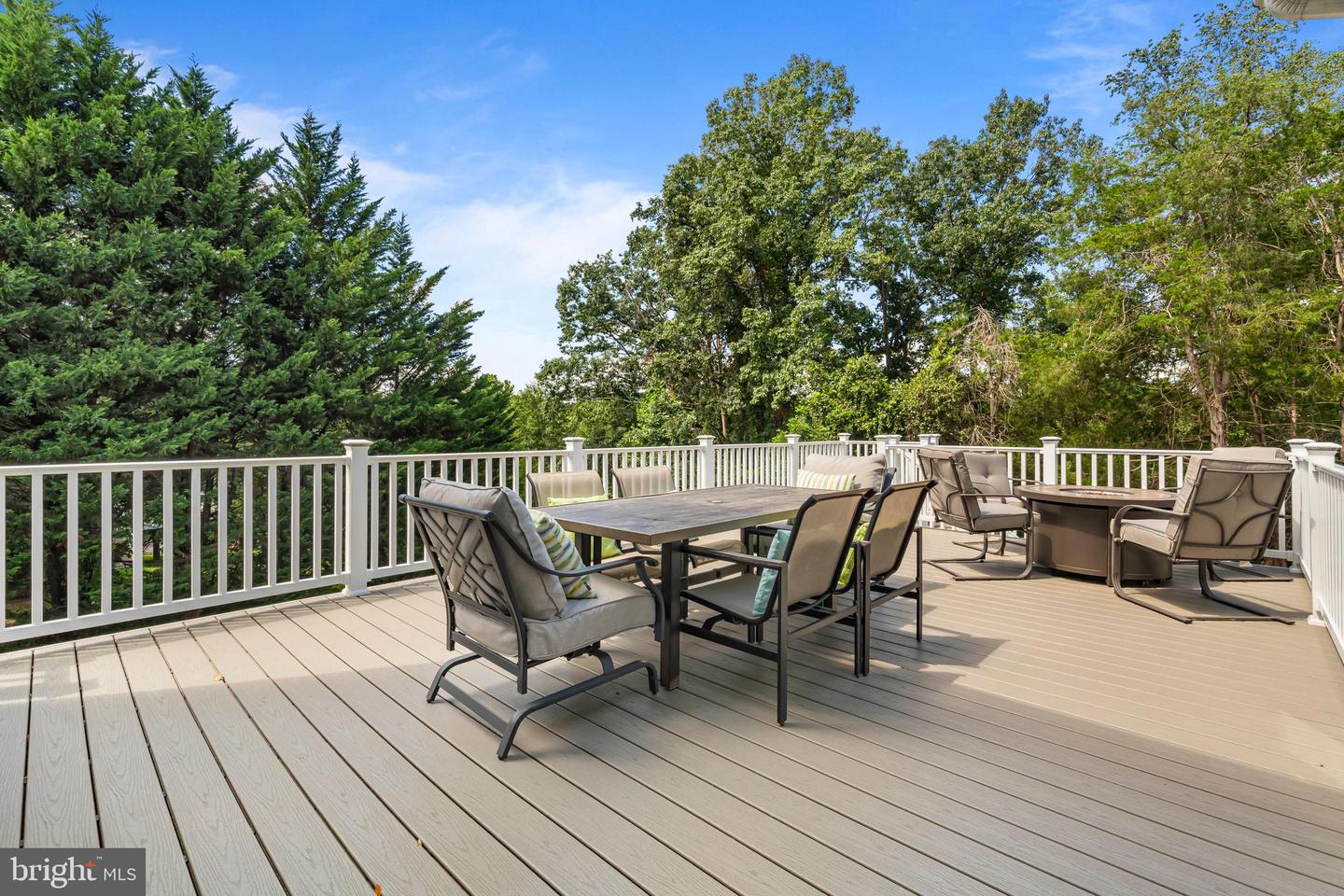 6288 REDWINGED BLACKBIRD DR, WARRENTON, Virginia 20187, 5 Bedrooms Bedrooms, ,3 BathroomsBathrooms,Residential,For sale,6288 REDWINGED BLACKBIRD DR,VAFQ2017850 MLS # VAFQ2017850