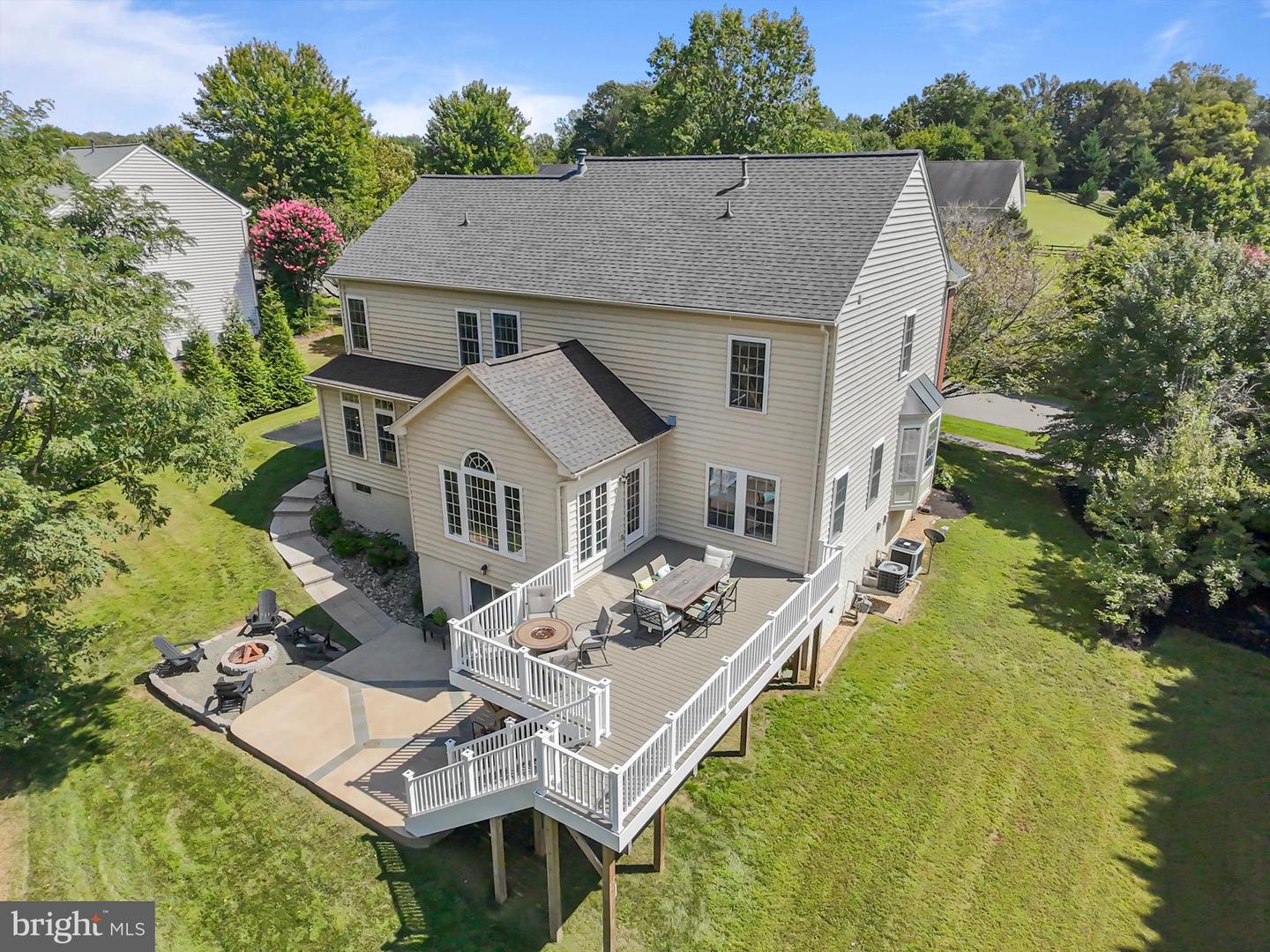 6288 REDWINGED BLACKBIRD DR, WARRENTON, Virginia 20187, 5 Bedrooms Bedrooms, ,3 BathroomsBathrooms,Residential,For sale,6288 REDWINGED BLACKBIRD DR,VAFQ2017850 MLS # VAFQ2017850