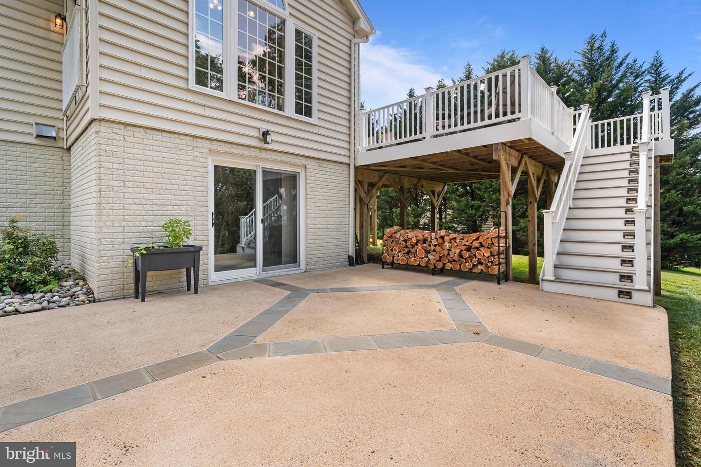 6288 REDWINGED BLACKBIRD DR, WARRENTON, Virginia 20187, 5 Bedrooms Bedrooms, ,3 BathroomsBathrooms,Residential,For sale,6288 REDWINGED BLACKBIRD DR,VAFQ2017850 MLS # VAFQ2017850