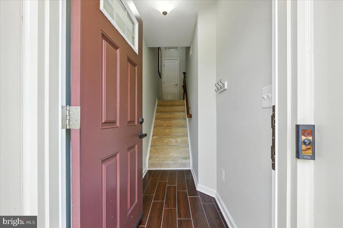 7093 KONA DR, GAINESVILLE, Virginia 20155, 3 Bedrooms Bedrooms, ,3 BathroomsBathrooms,Residential,For sale,7093 KONA DR,VAPW2100974 MLS # VAPW2100974