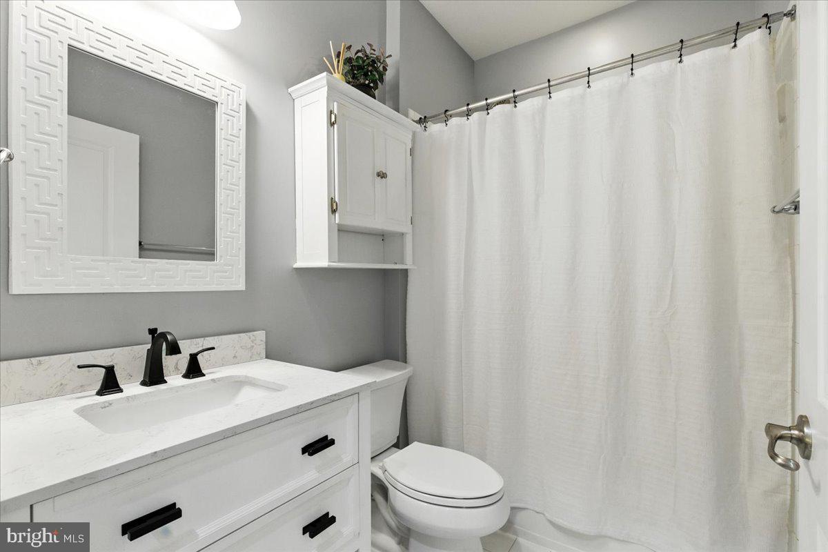 7093 KONA DR, GAINESVILLE, Virginia 20155, 3 Bedrooms Bedrooms, ,3 BathroomsBathrooms,Residential,For sale,7093 KONA DR,VAPW2100974 MLS # VAPW2100974