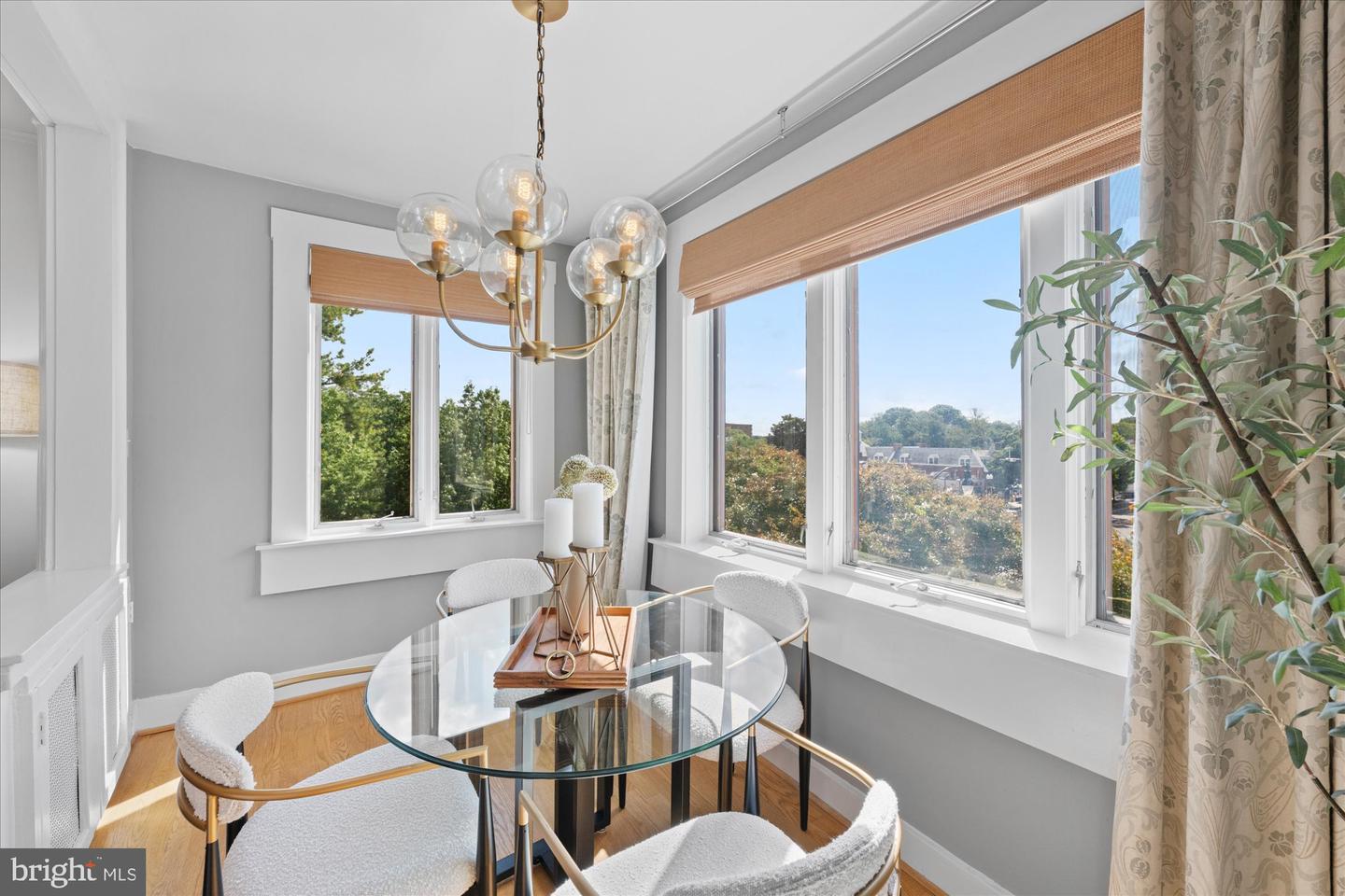 3600 CONNECTICUT AVE NW #307, WASHINGTON, District Of Columbia 20008, 2 Bedrooms Bedrooms, ,1 BathroomBathrooms,Residential,For sale,3600 CONNECTICUT AVE NW #307,DCDC2214246 MLS # DCDC2214246