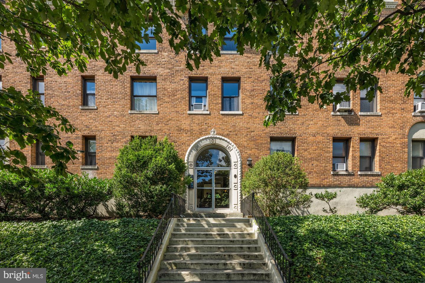 3600 CONNECTICUT AVE NW #307, WASHINGTON, District Of Columbia 20008, 2 Bedrooms Bedrooms, ,1 BathroomBathrooms,Residential,For sale,3600 CONNECTICUT AVE NW #307,DCDC2214246 MLS # DCDC2214246
