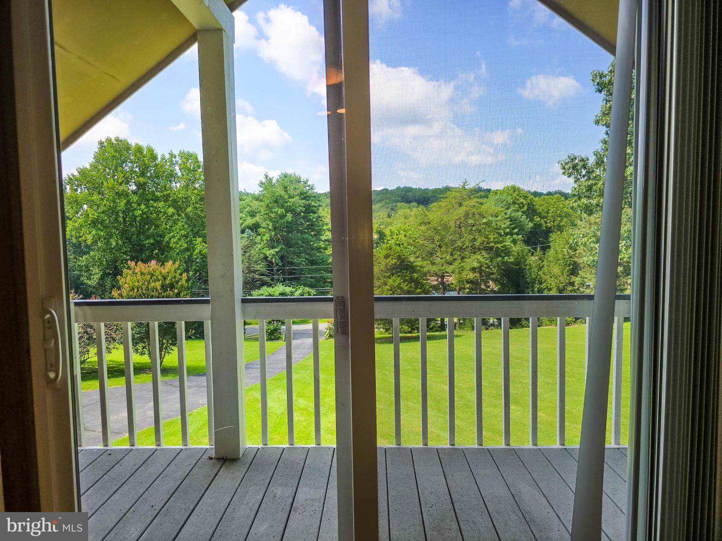 4224 JACKSON MILL RD, HAYMARKET, Virginia 20169, 3 Bedrooms Bedrooms, ,2 BathroomsBathrooms,Residential,For sale,4224 JACKSON MILL RD,VAPW2101176 MLS # VAPW2101176
