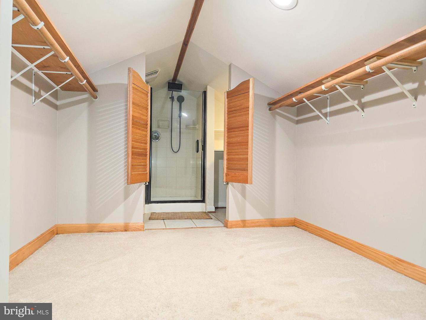 4224 JACKSON MILL RD, HAYMARKET, Virginia 20169, 3 Bedrooms Bedrooms, ,2 BathroomsBathrooms,Residential,For sale,4224 JACKSON MILL RD,VAPW2101176 MLS # VAPW2101176