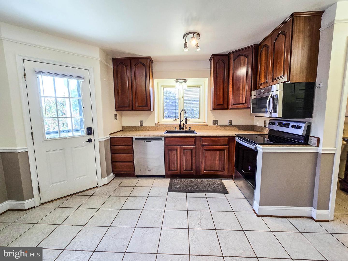 4224 JACKSON MILL RD, HAYMARKET, Virginia 20169, 3 Bedrooms Bedrooms, ,2 BathroomsBathrooms,Residential,For sale,4224 JACKSON MILL RD,VAPW2101176 MLS # VAPW2101176