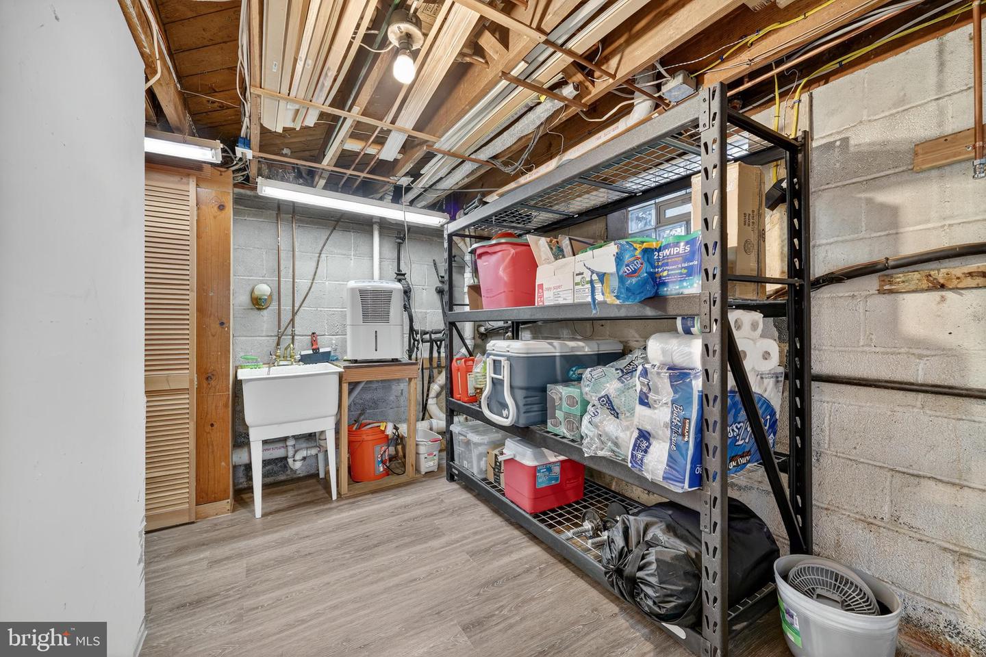 6010 BROOKLAND RD, ALEXANDRIA, Virginia 22310, 4 Bedrooms Bedrooms, ,2 BathroomsBathrooms,Residential,For sale,6010 BROOKLAND RD,VAFX2260536 MLS # VAFX2260536