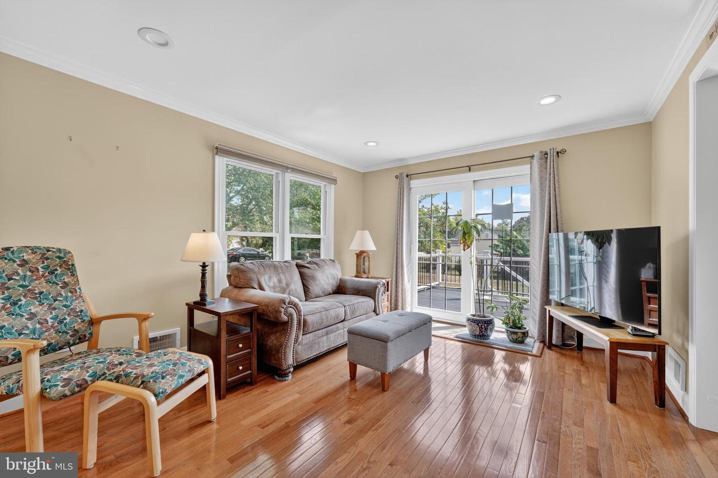 6010 BROOKLAND RD, ALEXANDRIA, Virginia 22310, 4 Bedrooms Bedrooms, ,2 BathroomsBathrooms,Residential,For sale,6010 BROOKLAND RD,VAFX2260536 MLS # VAFX2260536