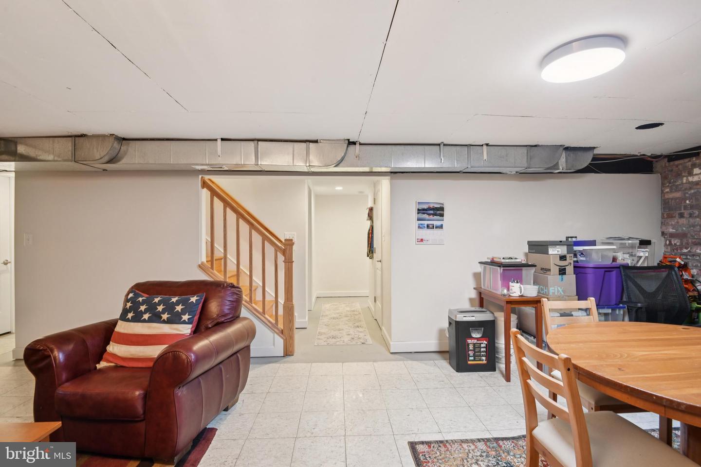 3539 MARVIN ST, ANNANDALE, Virginia 22003, 3 Bedrooms Bedrooms, ,2 BathroomsBathrooms,Residential,For sale,3539 MARVIN ST,VAFX2260602 MLS # VAFX2260602