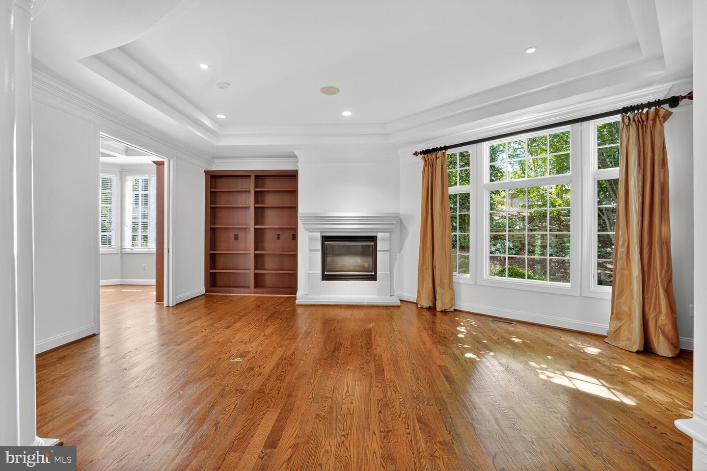 3950 27TH RD N, ARLINGTON, Virginia 22207, 5 Bedrooms Bedrooms, ,4 BathroomsBathrooms,Residential,For sale,3950 27TH RD N,VAAR2062198 MLS # VAAR2062198 3950 27TH RD N, ARLINGTON, Virginia 22207, 5 Bedrooms Bedrooms, ,4 BathroomsBathrooms,Residential,For sale,3950 27TH RD N,VAAR2062198 MLS # VAAR2062198