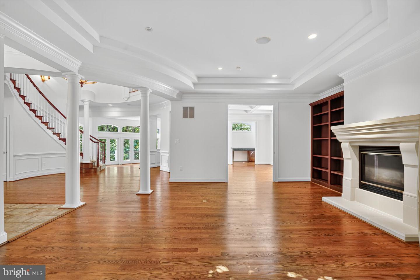 3950 27TH RD N, ARLINGTON, Virginia 22207, 5 Bedrooms Bedrooms, ,4 BathroomsBathrooms,Residential,For sale,3950 27TH RD N,VAAR2062198 MLS # VAAR2062198 3950 27TH RD N, ARLINGTON, Virginia 22207, 5 Bedrooms Bedrooms, ,4 BathroomsBathrooms,Residential,For sale,3950 27TH RD N,VAAR2062198 MLS # VAAR2062198