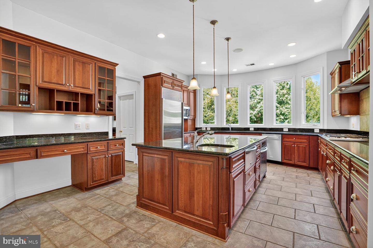 3950 27TH RD N, ARLINGTON, Virginia 22207, 5 Bedrooms Bedrooms, ,4 BathroomsBathrooms,Residential,For sale,3950 27TH RD N,VAAR2062198 MLS # VAAR2062198 3950 27TH RD N, ARLINGTON, Virginia 22207, 5 Bedrooms Bedrooms, ,4 BathroomsBathrooms,Residential,For sale,3950 27TH RD N,VAAR2062198 MLS # VAAR2062198