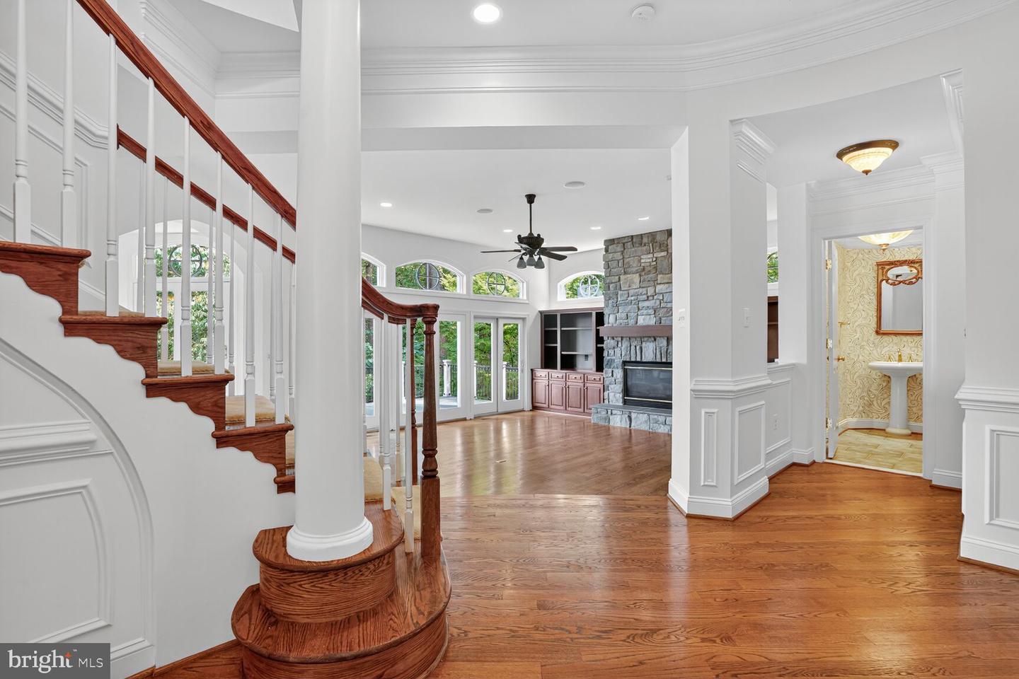 3950 27TH RD N, ARLINGTON, Virginia 22207, 5 Bedrooms Bedrooms, ,4 BathroomsBathrooms,Residential,For sale,3950 27TH RD N,VAAR2062198 MLS # VAAR2062198 3950 27TH RD N, ARLINGTON, Virginia 22207, 5 Bedrooms Bedrooms, ,4 BathroomsBathrooms,Residential,For sale,3950 27TH RD N,VAAR2062198 MLS # VAAR2062198