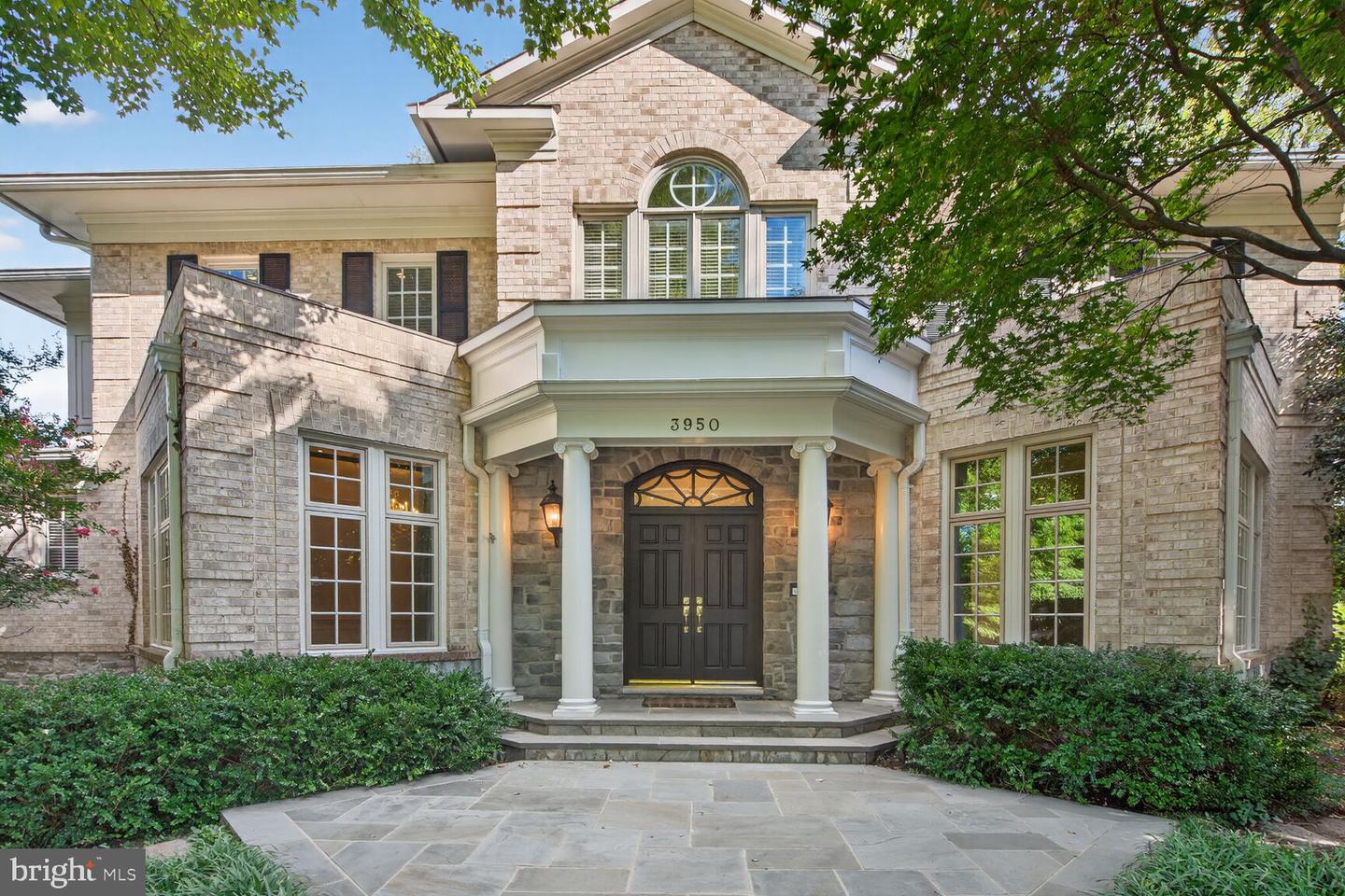 3950 27TH RD N, ARLINGTON, Virginia 22207, 5 Bedrooms Bedrooms, ,4 BathroomsBathrooms,Residential,For sale,3950 27TH RD N,VAAR2062198 MLS # VAAR2062198 3950 27TH RD N, ARLINGTON, Virginia 22207, 5 Bedrooms Bedrooms, ,4 BathroomsBathrooms,Residential,For sale,3950 27TH RD N,VAAR2062198 MLS # VAAR2062198