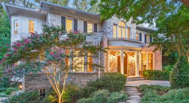 3950 27TH RD N, ARLINGTON, Virginia 22207, 5 Bedrooms Bedrooms, ,3 BathroomsBathrooms,Residential,For sale,3950 27TH RD N,VAAR2062198 MLS # VAAR2062198