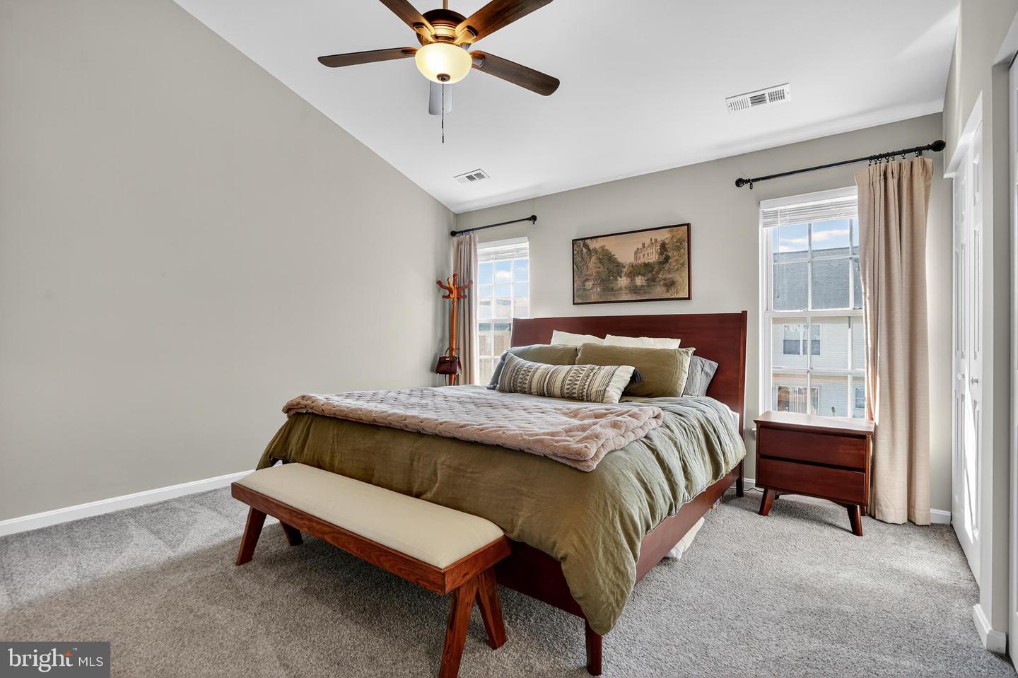 45445 TIMBER TRAIL SQ, STERLING, Virginia 20164, 3 Bedrooms Bedrooms, ,2 BathroomsBathrooms,Residential,For sale,45445 TIMBER TRAIL SQ,VALO2104496 MLS # VALO2104496