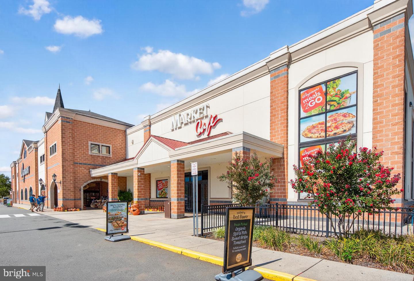 45445 TIMBER TRAIL SQ, STERLING, Virginia 20164, 3 Bedrooms Bedrooms, ,2 BathroomsBathrooms,Residential,For sale,45445 TIMBER TRAIL SQ,VALO2104496 MLS # VALO2104496