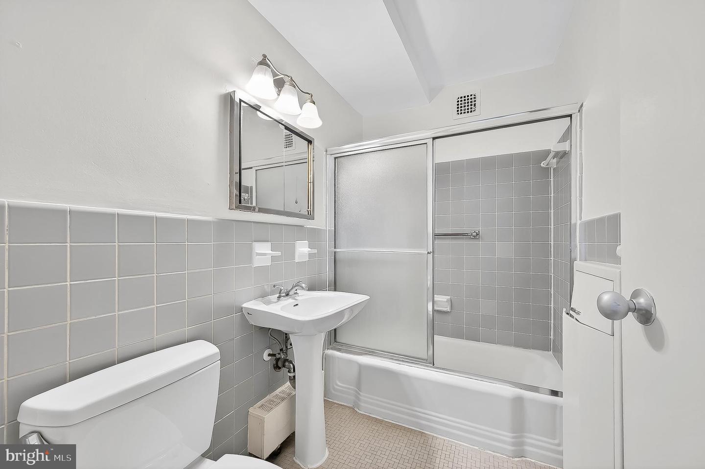 3900 TUNLAW RD NW #618, WASHINGTON, District Of Columbia 20007, 1 Bedroom Bedrooms, ,1 BathroomBathrooms,Residential,For sale,3900 TUNLAW RD NW #618,DCDC2215000 MLS # DCDC2215000