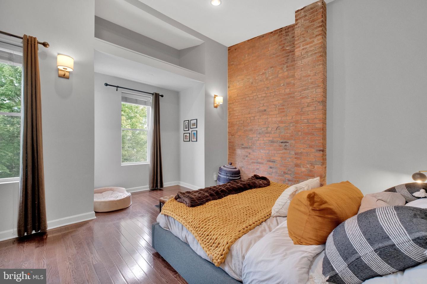 1241 I ST NE, WASHINGTON, District Of Columbia 20002, 3 Bedrooms Bedrooms, ,2 BathroomsBathrooms,Residential,For sale,1241 I ST NE,DCDC2215276 MLS # DCDC2215276