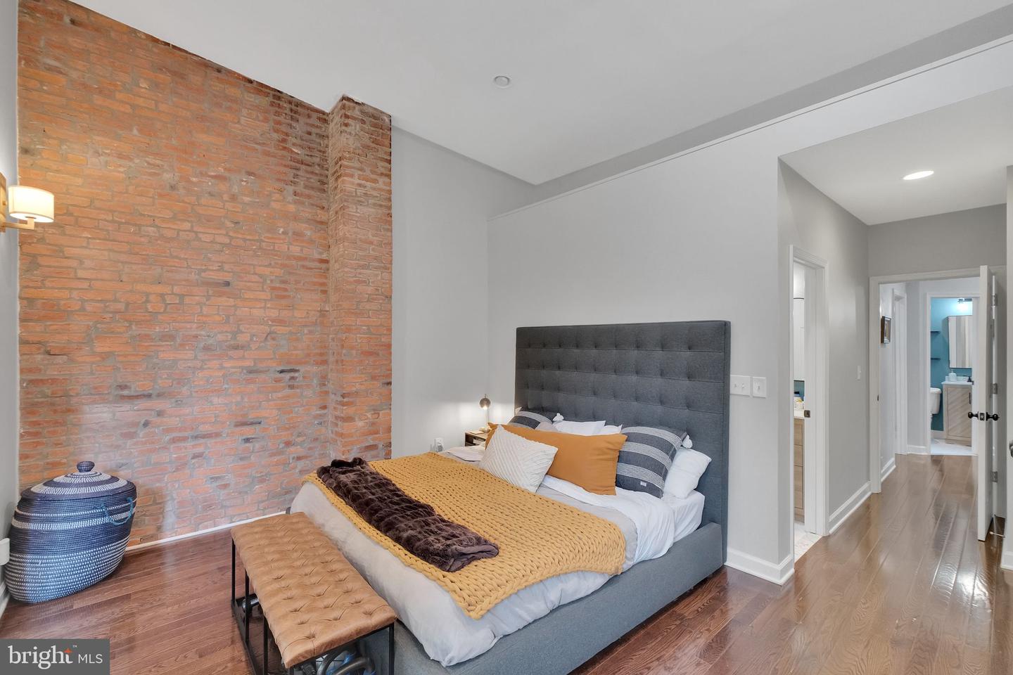 1241 I ST NE, WASHINGTON, District Of Columbia 20002, 3 Bedrooms Bedrooms, ,2 BathroomsBathrooms,Residential,For sale,1241 I ST NE,DCDC2215276 MLS # DCDC2215276