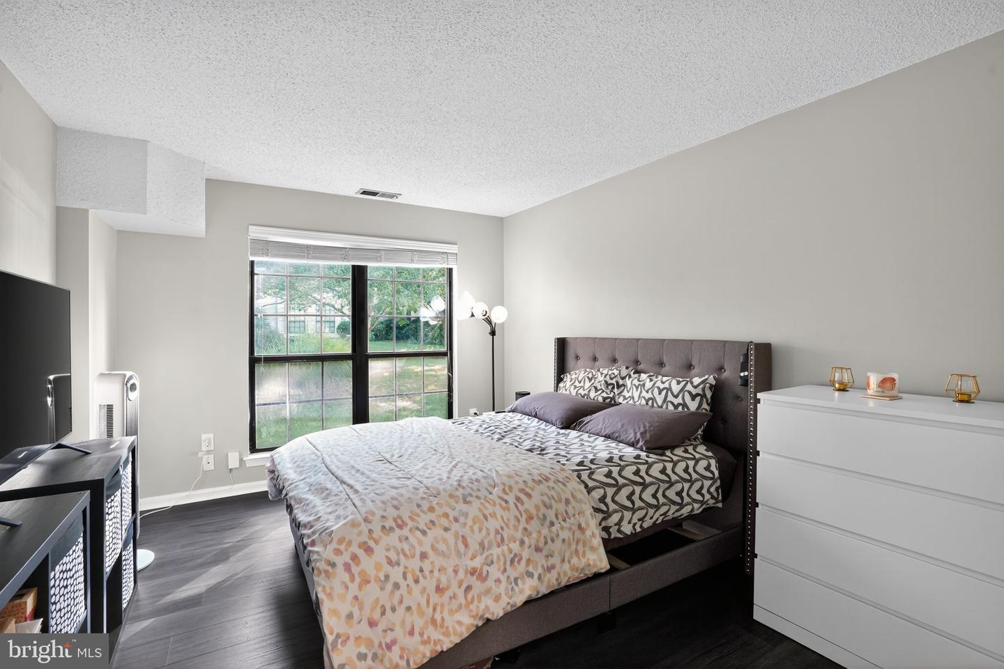 6921 MARY CAROLINE CIR #D, ALEXANDRIA, Virginia 22310, 1 Bedroom Bedrooms, ,1 BathroomBathrooms,Residential,For sale,6921 MARY CAROLINE CIR #D,VAFX2261476 MLS # VAFX2261476