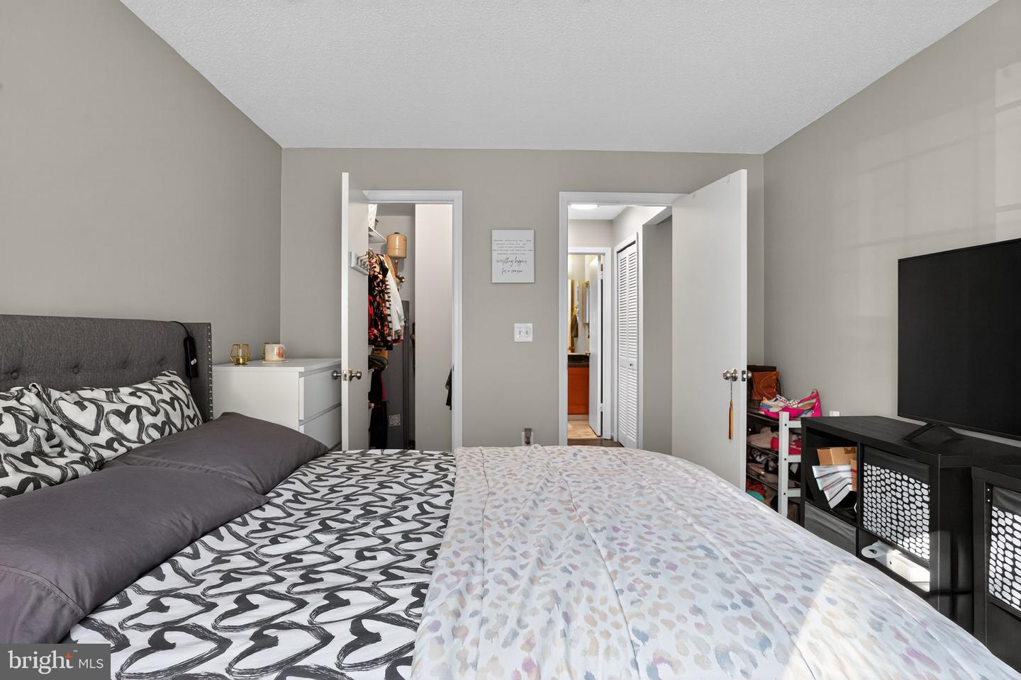 6921 MARY CAROLINE CIR #D, ALEXANDRIA, Virginia 22310, 1 Bedroom Bedrooms, ,1 BathroomBathrooms,Residential,For sale,6921 MARY CAROLINE CIR #D,VAFX2261476 MLS # VAFX2261476