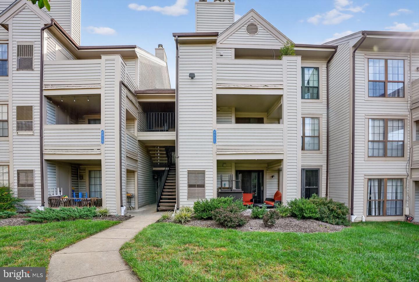 6921 MARY CAROLINE CIR #D, ALEXANDRIA, Virginia 22310, 1 Bedroom Bedrooms, ,1 BathroomBathrooms,Residential,For sale,6921 MARY CAROLINE CIR #D,VAFX2261476 MLS # VAFX2261476