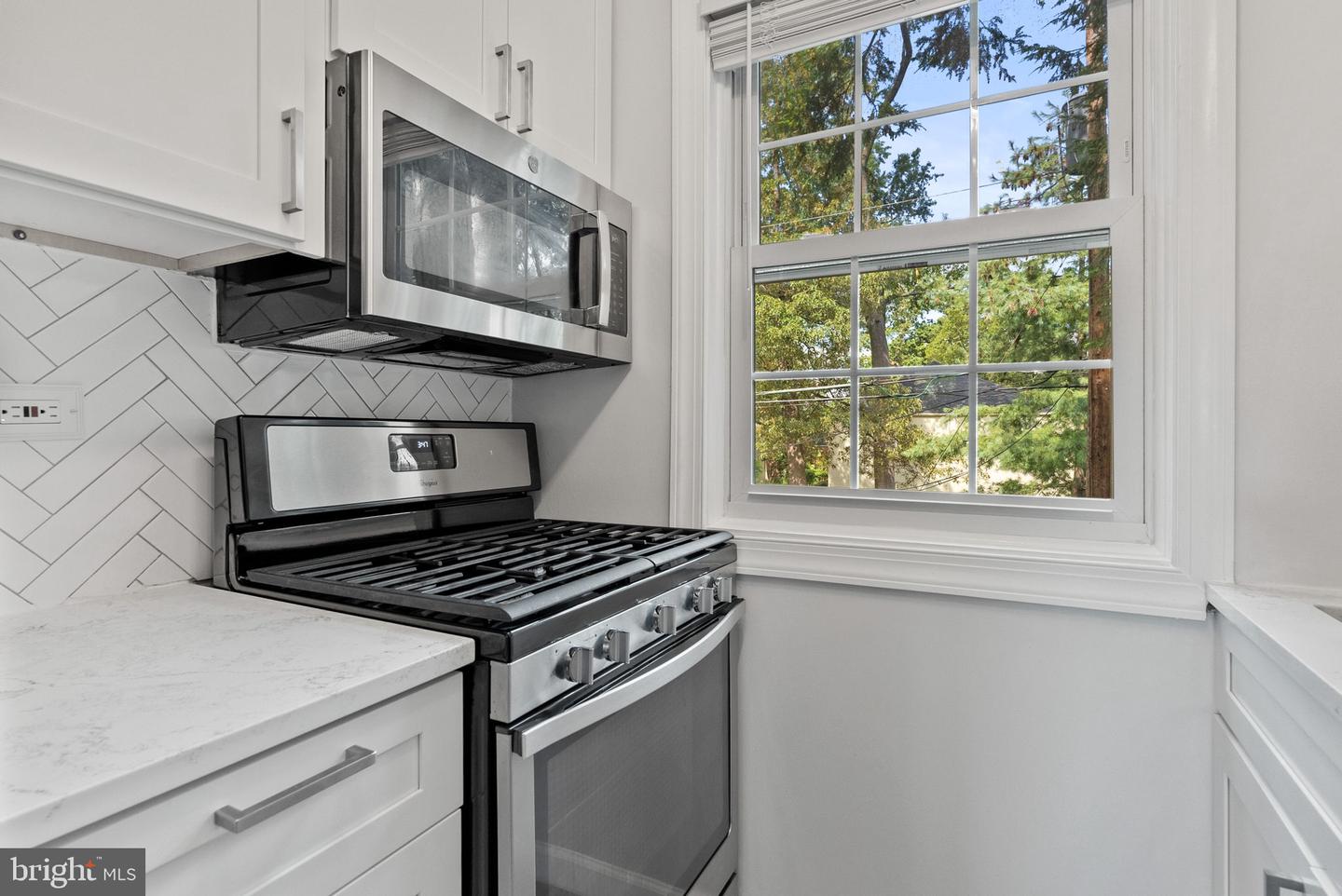 229 N GEORGE MASON DR #229-2, ARLINGTON, Virginia 22203, 1 Bedroom Bedrooms, ,1 BathroomBathrooms,Residential,For sale,229 N GEORGE MASON DR #229-2,VAAR2062326 MLS # VAAR2062326