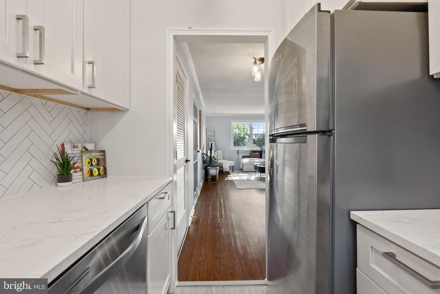 229 N GEORGE MASON DR #229-2, ARLINGTON, Virginia 22203, 1 Bedroom Bedrooms, ,1 BathroomBathrooms,Residential,For sale,229 N GEORGE MASON DR #229-2,VAAR2062326 MLS # VAAR2062326