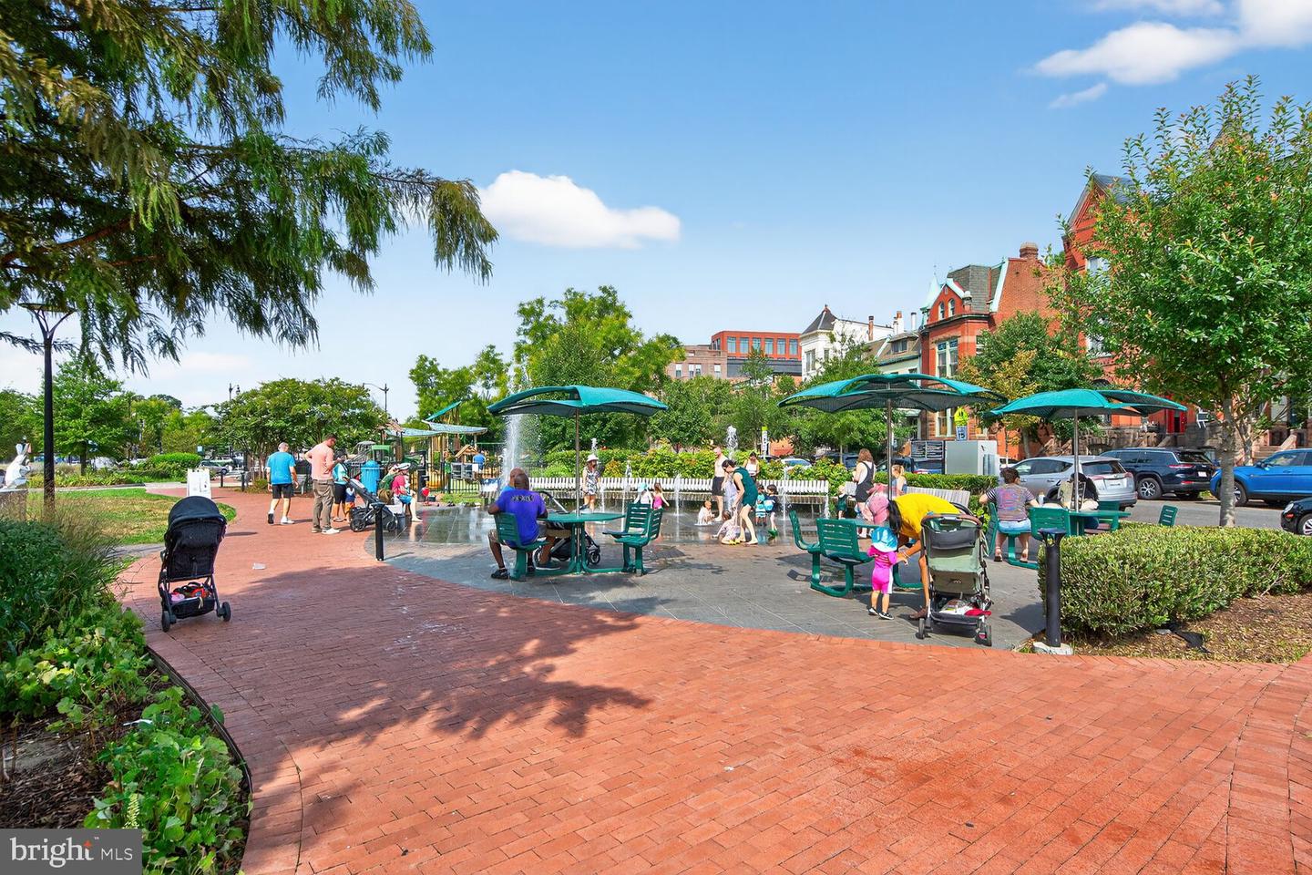 905 SOUTH CAROLINA AVE SE #6, WASHINGTON, District Of Columbia 20003, 2 Bedrooms Bedrooms, ,2 BathroomsBathrooms,Residential,For sale,905 SOUTH CAROLINA AVE SE #6,DCDC2215478 MLS # DCDC2215478