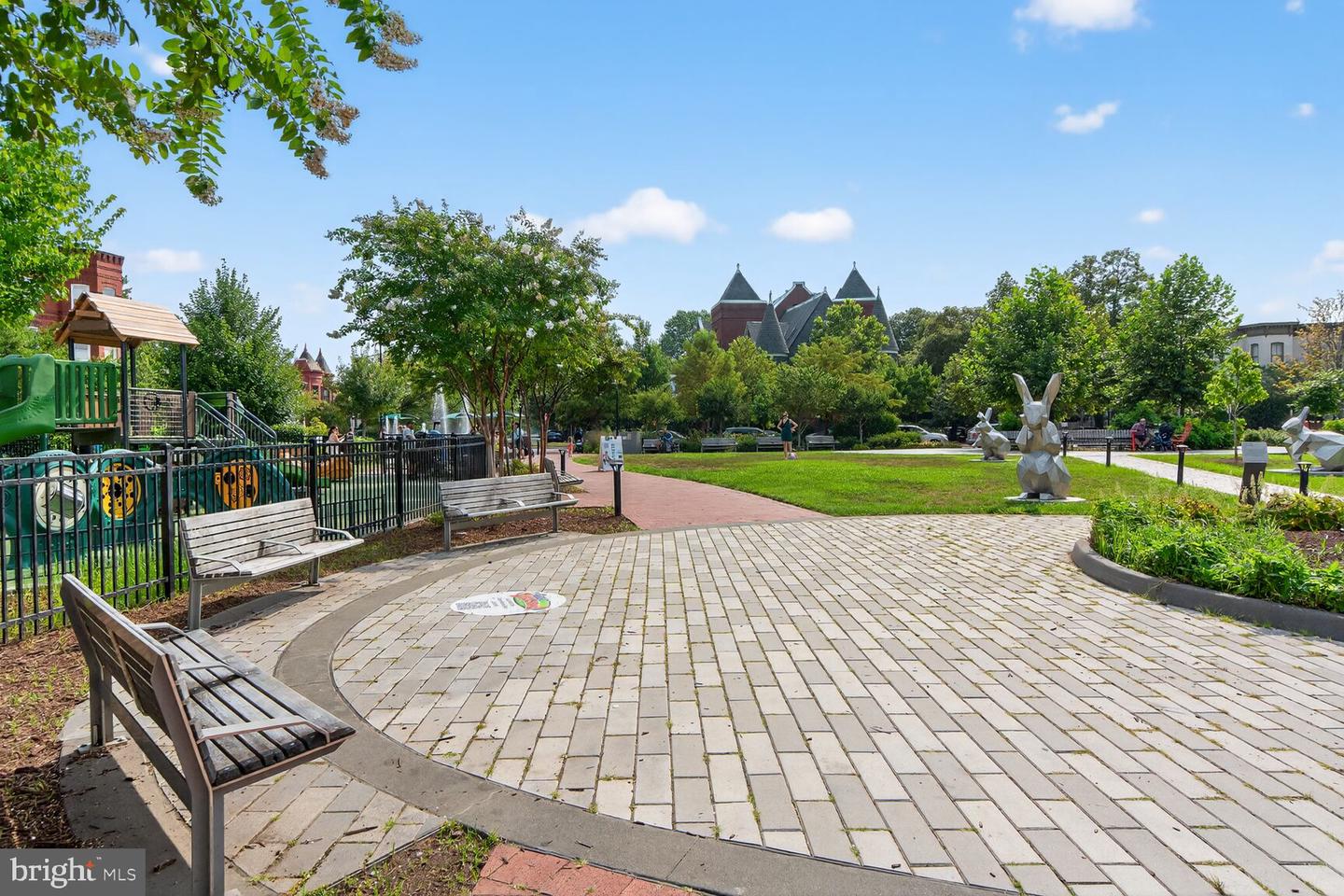 905 SOUTH CAROLINA AVE SE #6, WASHINGTON, District Of Columbia 20003, 2 Bedrooms Bedrooms, ,2 BathroomsBathrooms,Residential,For sale,905 SOUTH CAROLINA AVE SE #6,DCDC2215478 MLS # DCDC2215478