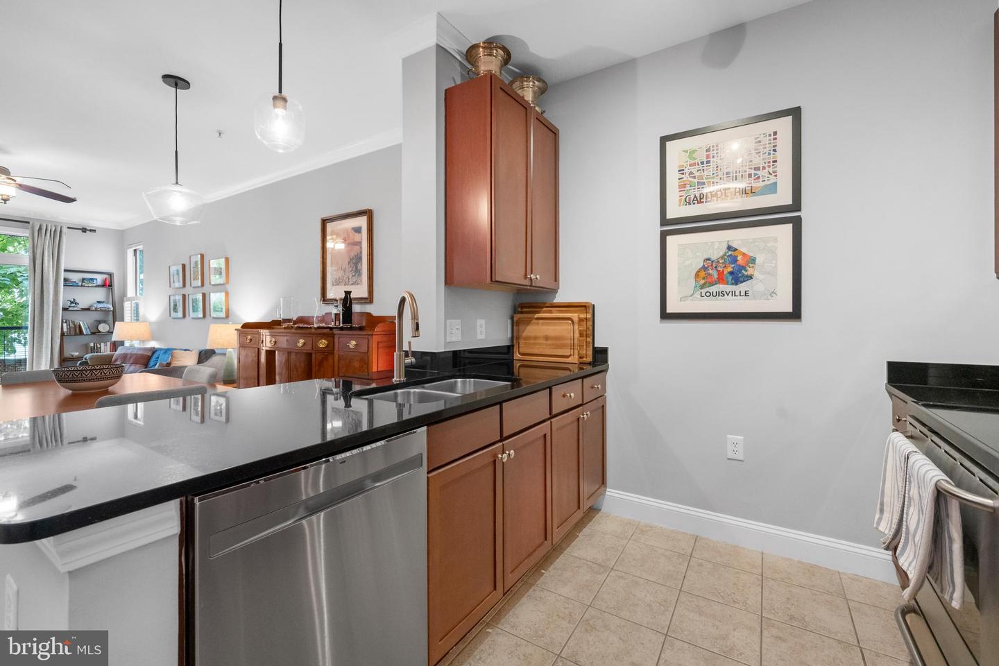 1391 PENNSYLVANIA AVE SE #264, WASHINGTON, District Of Columbia 20003, 1 Bedroom Bedrooms, ,1 BathroomBathrooms,Residential,For sale,1391 PENNSYLVANIA AVE SE #264,DCDC2215990 MLS # DCDC2215990