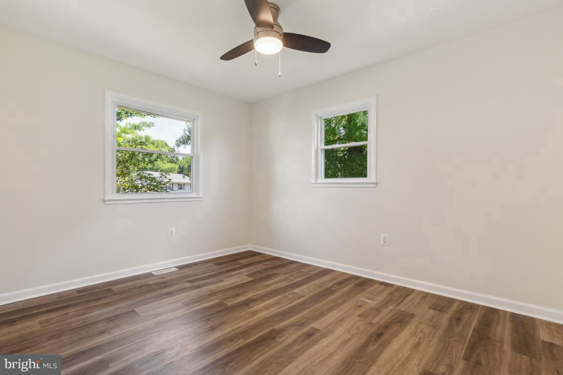 15108 CALEXICO LN, WOODBRIDGE, Virginia 22193, 4 Bedrooms Bedrooms, ,2 BathroomsBathrooms,Residential,For sale,15108 CALEXICO LN,VAPW2102036 MLS # VAPW2102036