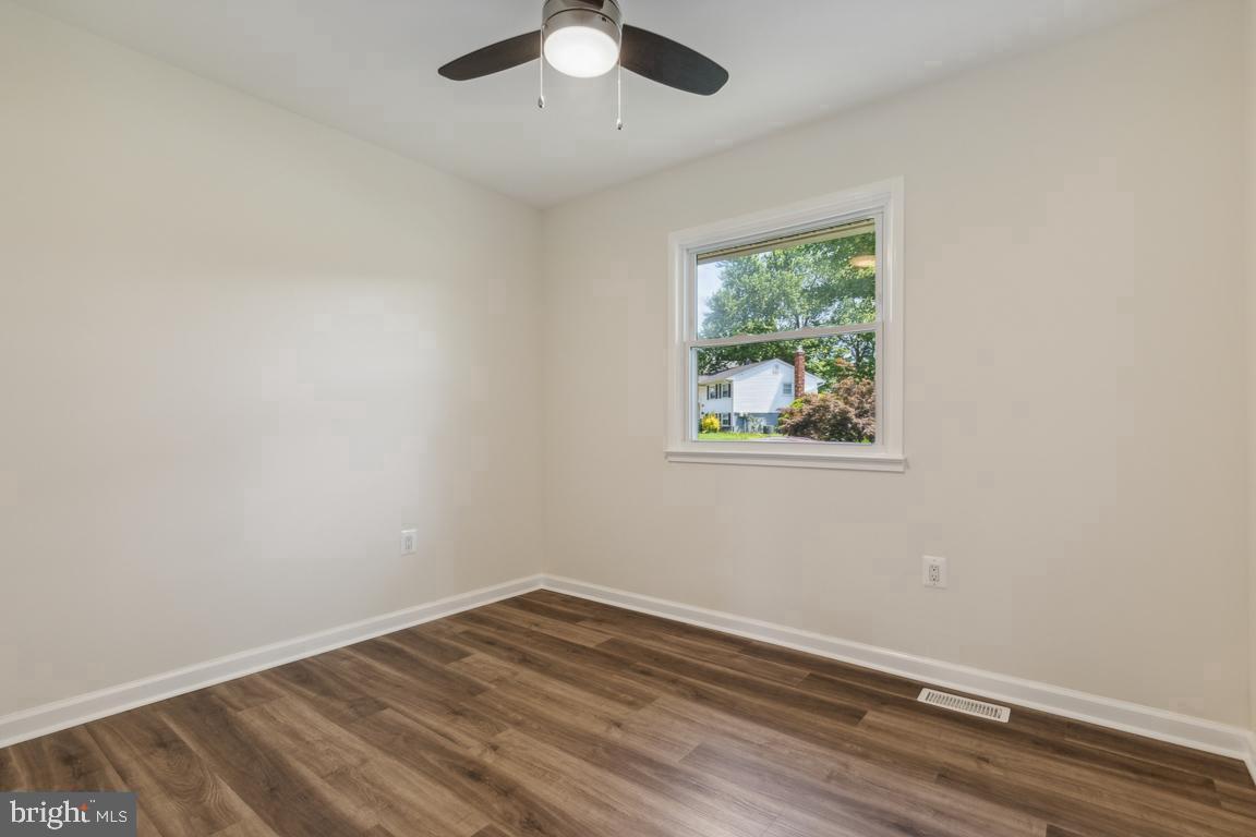 15108 CALEXICO LN, WOODBRIDGE, Virginia 22193, 4 Bedrooms Bedrooms, ,2 BathroomsBathrooms,Residential,For sale,15108 CALEXICO LN,VAPW2102036 MLS # VAPW2102036