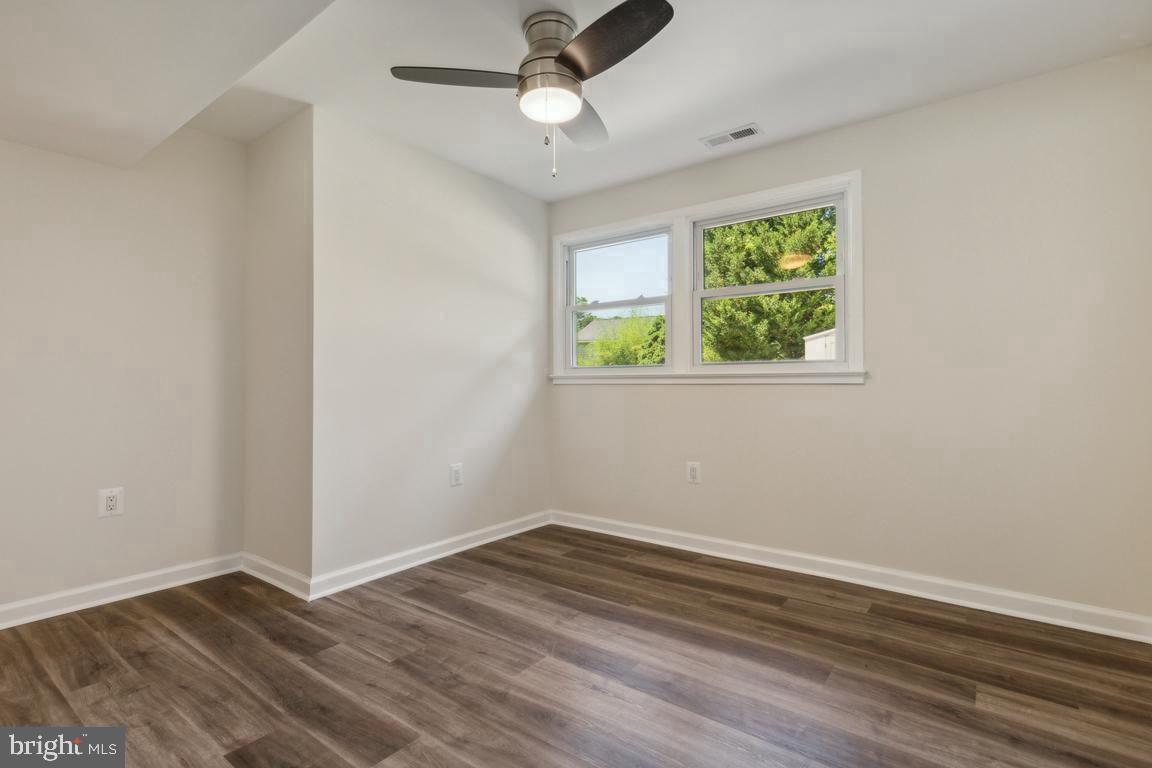 15108 CALEXICO LN, WOODBRIDGE, Virginia 22193, 4 Bedrooms Bedrooms, ,2 BathroomsBathrooms,Residential,For sale,15108 CALEXICO LN,VAPW2102036 MLS # VAPW2102036