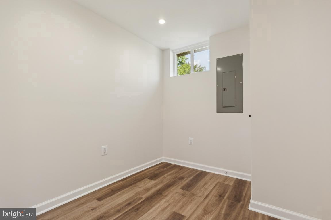 15108 CALEXICO LN, WOODBRIDGE, Virginia 22193, 4 Bedrooms Bedrooms, ,2 BathroomsBathrooms,Residential,For sale,15108 CALEXICO LN,VAPW2102036 MLS # VAPW2102036
