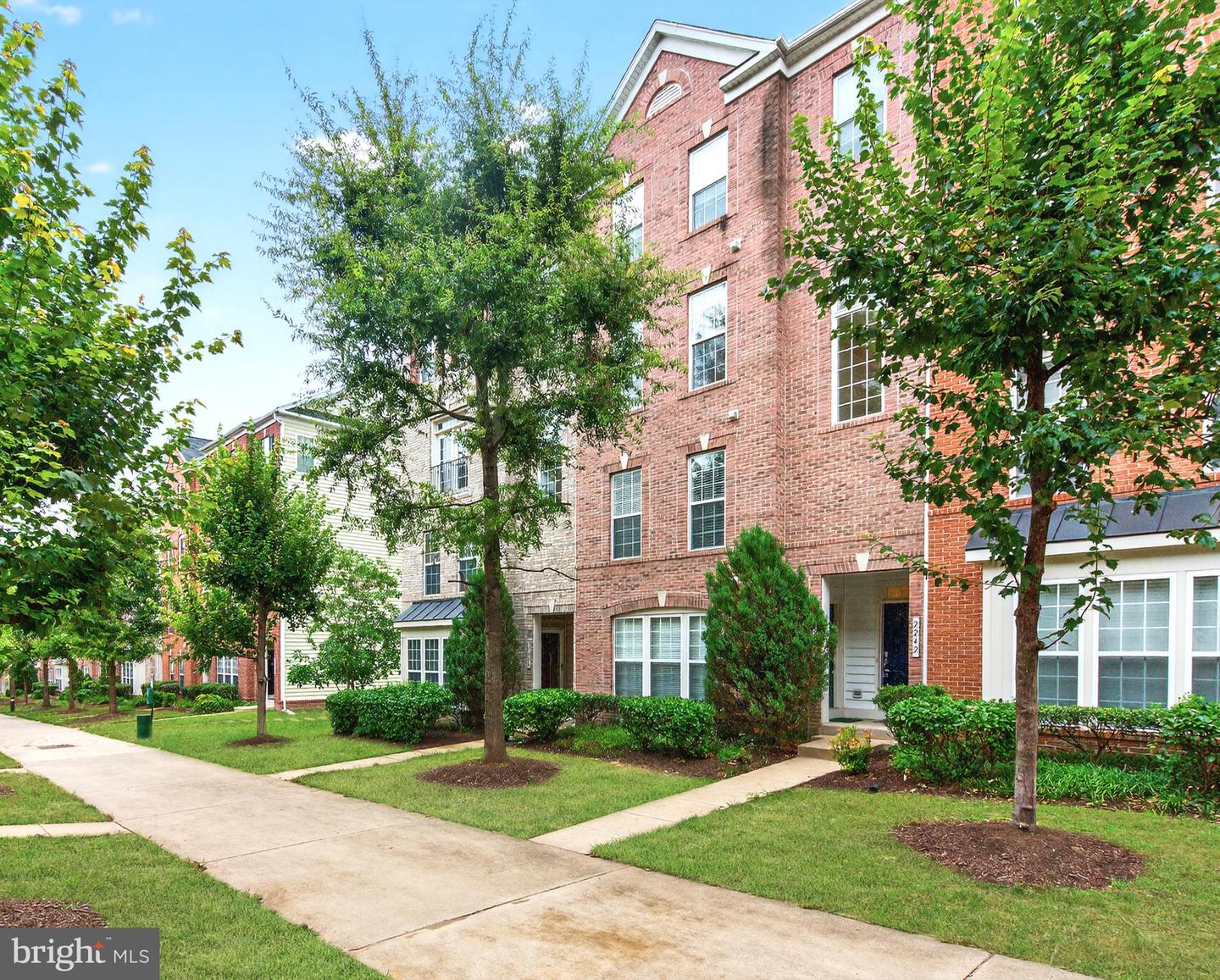 2242 MARGRAF CIR, WOODBRIDGE, Virginia 22191, 3 Bedrooms Bedrooms, ,2 BathroomsBathrooms,Residential,For sale,2242 MARGRAF CIR,VAPW2101730 MLS # VAPW2101730