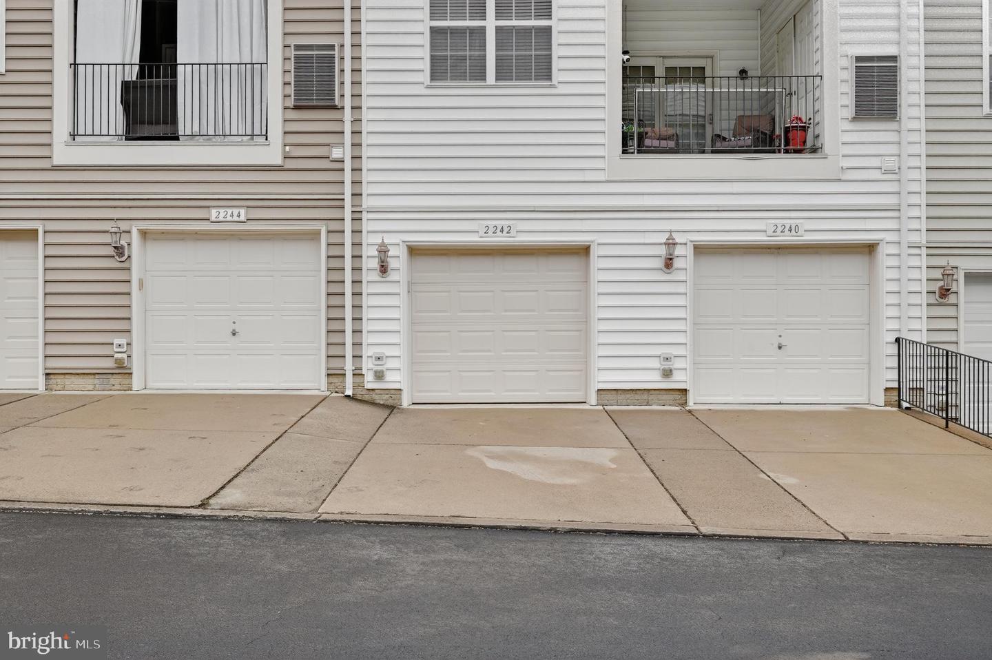 2242 MARGRAF CIR, WOODBRIDGE, Virginia 22191, 3 Bedrooms Bedrooms, ,2 BathroomsBathrooms,Residential,For sale,2242 MARGRAF CIR,VAPW2101730 MLS # VAPW2101730