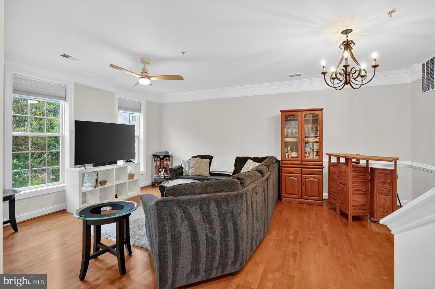 2242 MARGRAF CIR, WOODBRIDGE, Virginia 22191, 3 Bedrooms Bedrooms, ,2 BathroomsBathrooms,Residential,For sale,2242 MARGRAF CIR,VAPW2101730 MLS # VAPW2101730