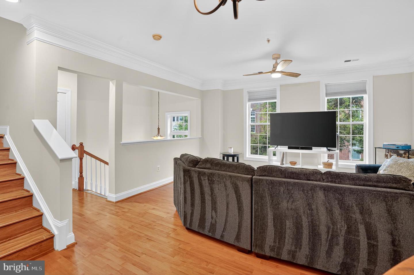 2242 MARGRAF CIR, WOODBRIDGE, Virginia 22191, 3 Bedrooms Bedrooms, ,2 BathroomsBathrooms,Residential,For sale,2242 MARGRAF CIR,VAPW2101730 MLS # VAPW2101730