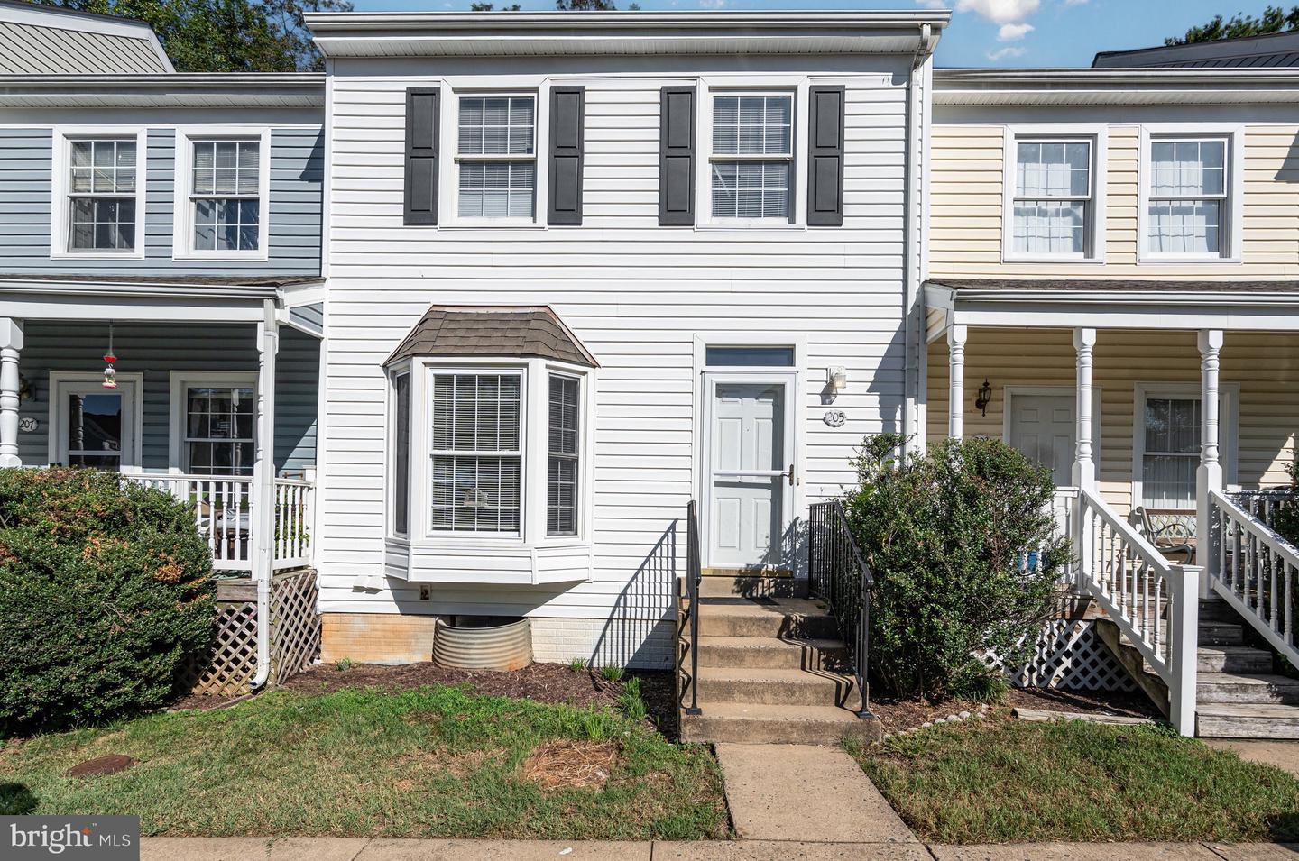205 POWHATAN CT #100, STAFFORD, Virginia 22556, 3 Bedrooms Bedrooms, ,2 BathroomsBathrooms,Residential,For sale,205 POWHATAN CT #100,VAST2041908 MLS # VAST2041908