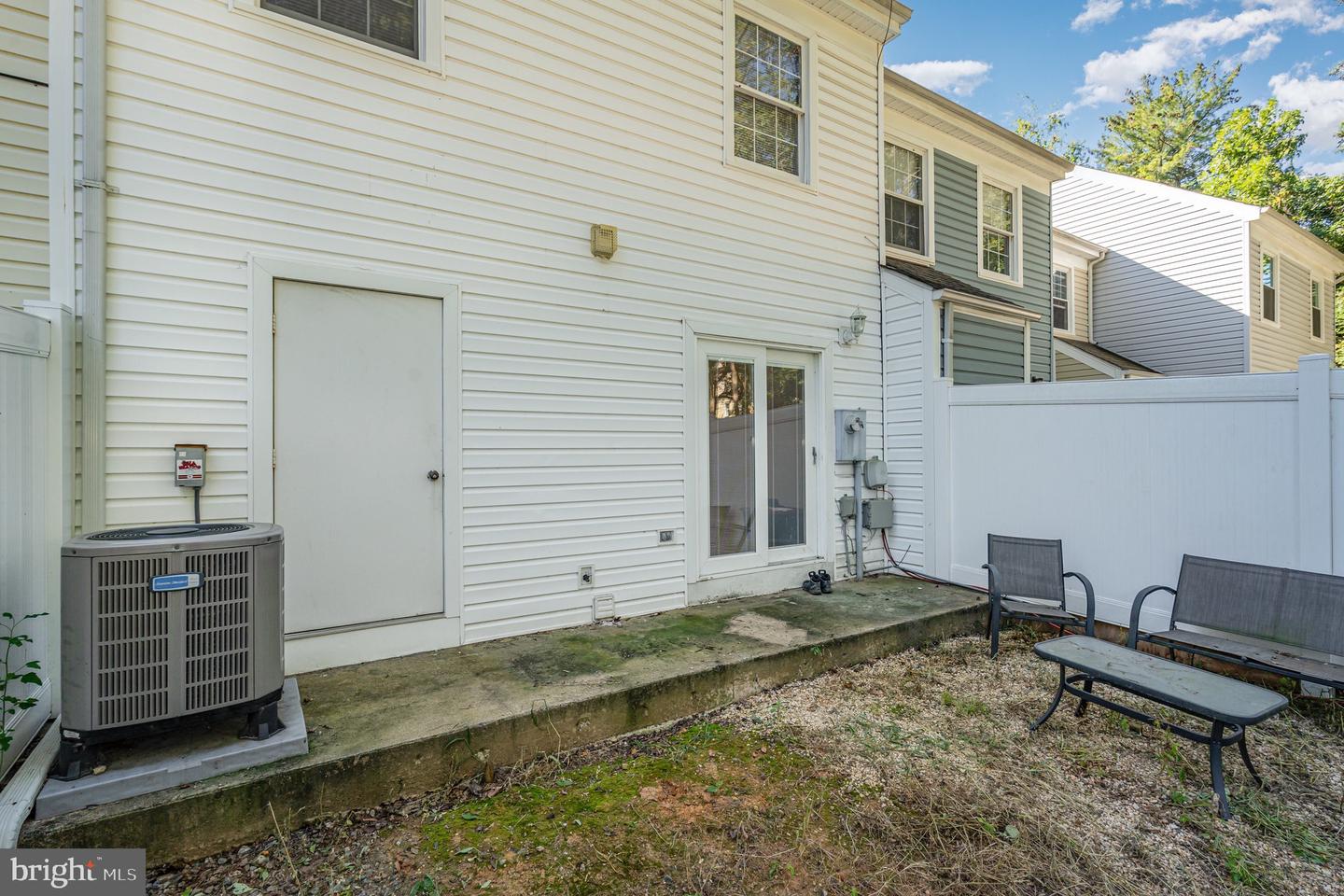 205 POWHATAN CT #100, STAFFORD, Virginia 22556, 3 Bedrooms Bedrooms, ,2 BathroomsBathrooms,Residential,For sale,205 POWHATAN CT #100,VAST2041908 MLS # VAST2041908