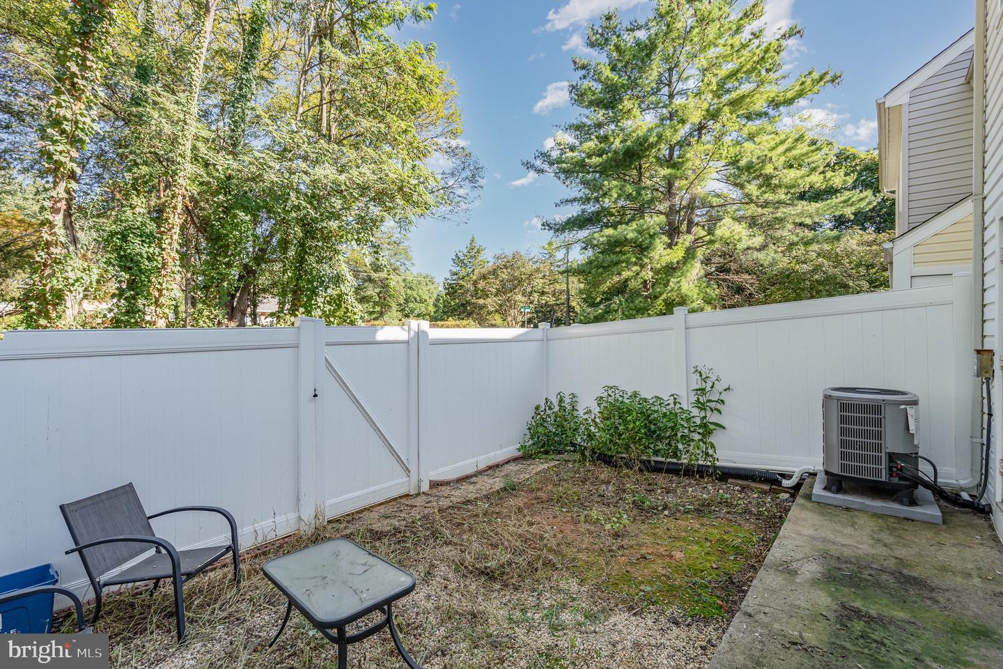 205 POWHATAN CT #100, STAFFORD, Virginia 22556, 3 Bedrooms Bedrooms, ,2 BathroomsBathrooms,Residential,For sale,205 POWHATAN CT #100,VAST2041908 MLS # VAST2041908
