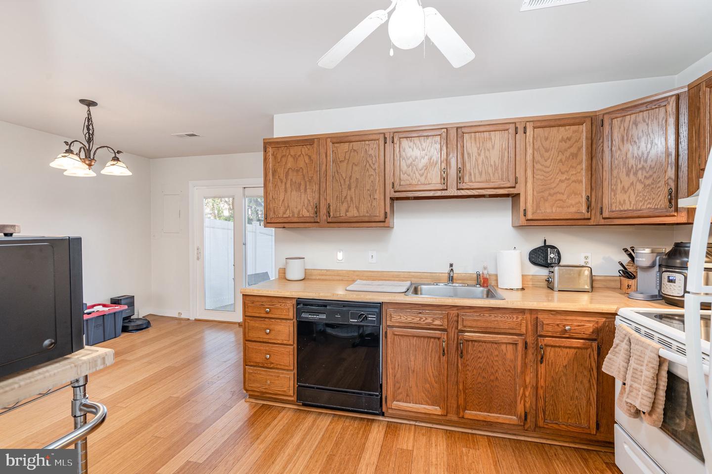 205 POWHATAN CT #100, STAFFORD, Virginia 22556, 3 Bedrooms Bedrooms, ,2 BathroomsBathrooms,Residential,For sale,205 POWHATAN CT #100,VAST2041908 MLS # VAST2041908