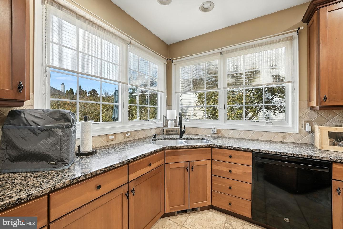 5593 TUCSON CT, HAYMARKET, Virginia 20169, 5 Bedrooms Bedrooms, ,4 BathroomsBathrooms,Residential,For sale,5593 TUCSON CT,VAPW2101734 MLS # VAPW2101734