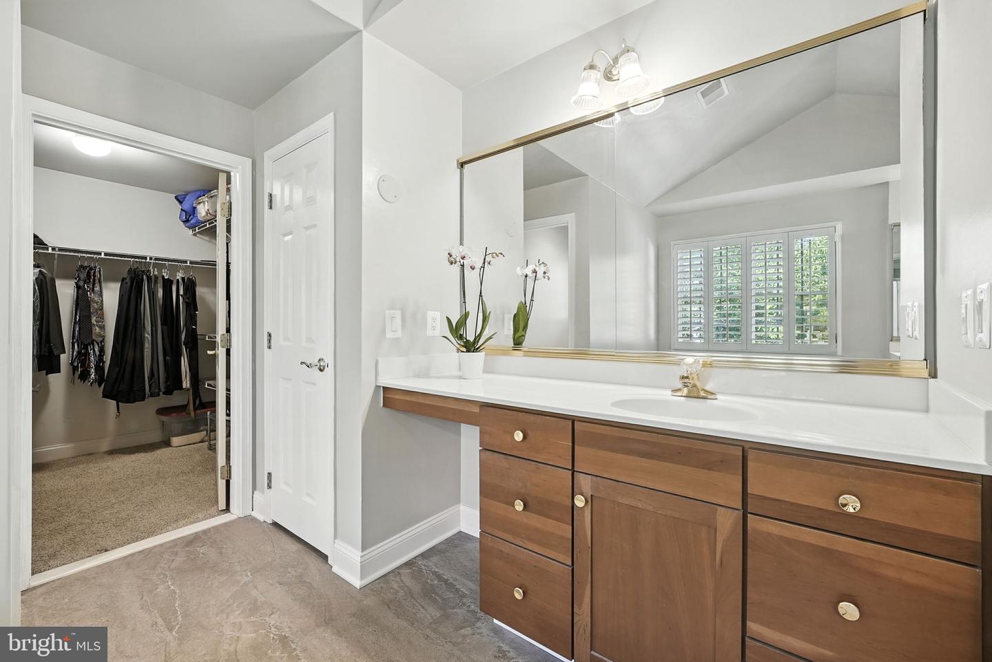 5593 TUCSON CT, HAYMARKET, Virginia 20169, 5 Bedrooms Bedrooms, ,4 BathroomsBathrooms,Residential,For sale,5593 TUCSON CT,VAPW2101734 MLS # VAPW2101734