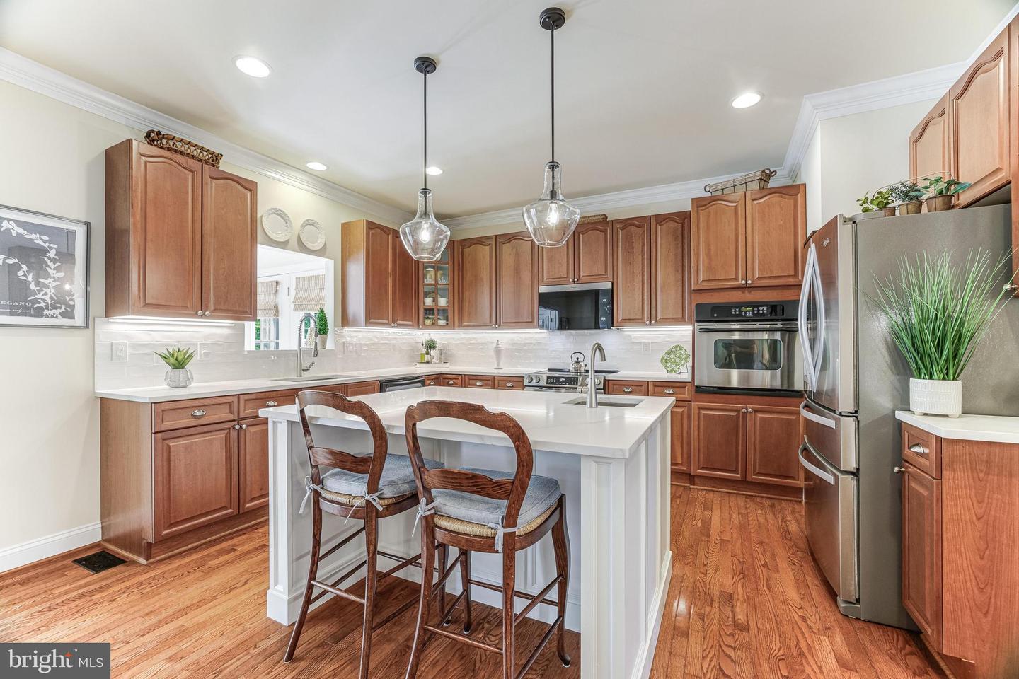 11268 ALLIUM LN, LOVETTSVILLE, Virginia 20180, 4 Bedrooms Bedrooms, 11 Rooms Rooms,2 BathroomsBathrooms,Residential,For sale,11268 ALLIUM LN,VALO2104806 MLS # VALO2104806